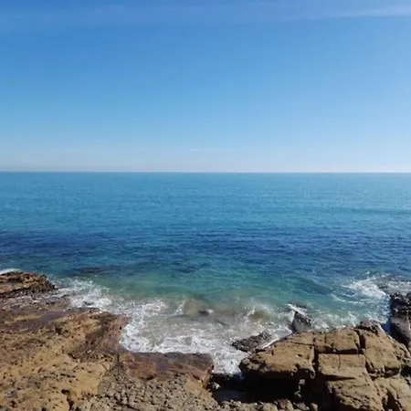 Sunshine Coast, Sea View, Elevator & Wi-fi Apartmán Luz